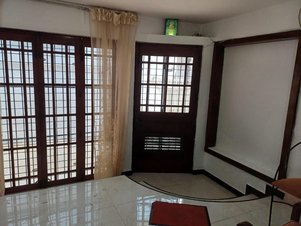 Villa Chenu Dehiwala-Mount Lavinia Buitenkant foto