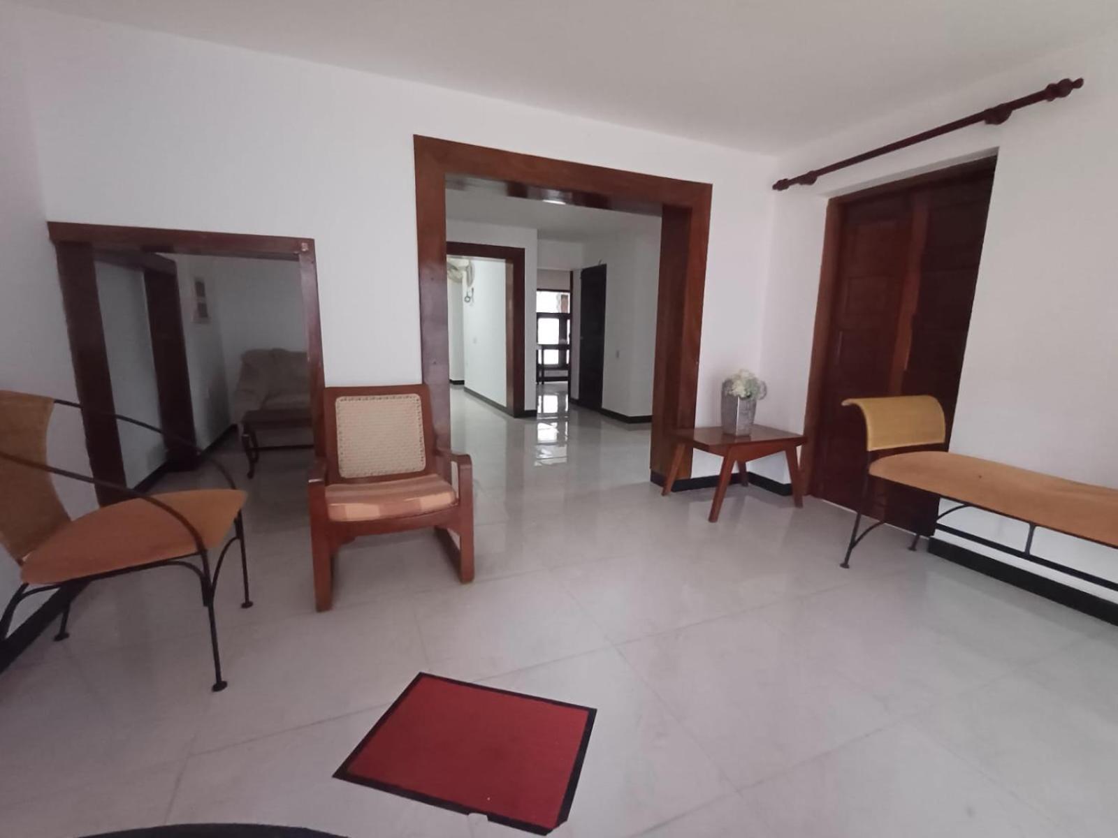 Villa Chenu Dehiwala-Mount Lavinia Buitenkant foto