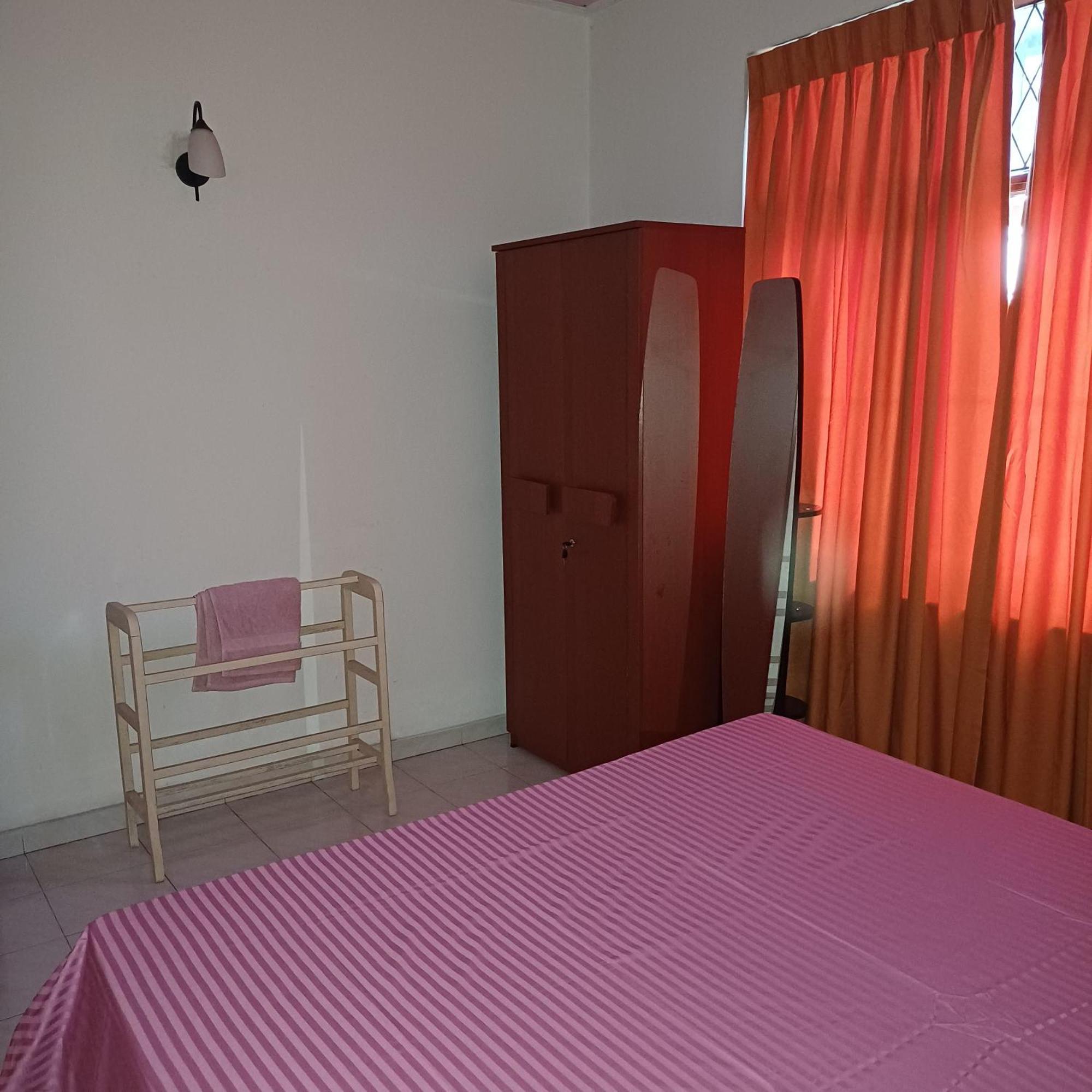 Villa Chenu Dehiwala-Mount Lavinia Buitenkant foto